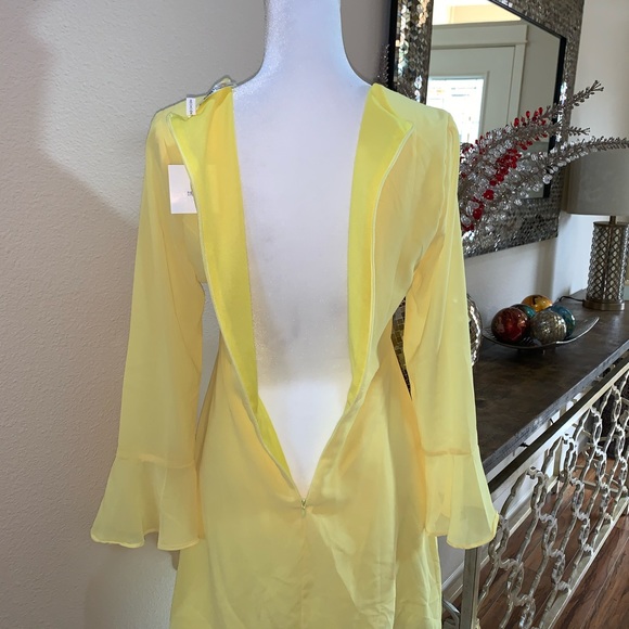 Available gorgeous yellow dress - Picture 4 of 16